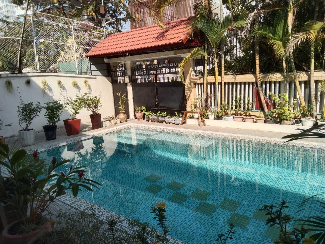 Room 12 - Studio In A Villa 5Mn Walk From The Royal Palace With Swimming Pool Phnom Penh Exterior photo